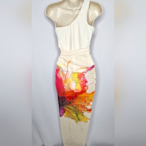 ‼️NEW‼️One-Piece Swimsuit & Cover Up Set 🔥 Trend Of This Summer 🔥 - Picture 6 of 15